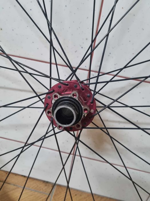Roda Frente Specialized 26