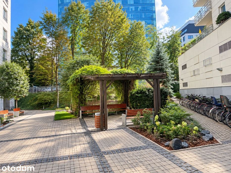 Metro Gdański | 58,8 m² | 2 pokoje/balkon/garaż
