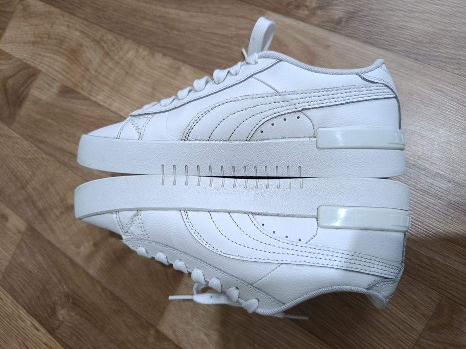 Кросівки жіночі puma jada white 380751 02 Розмір 38.5