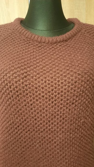 Świetny sweterek rozm L