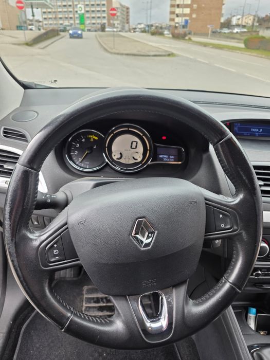 RENAULT Megane III Coupe (DZ) 1.5 dCi Diesel 110 cv 2014