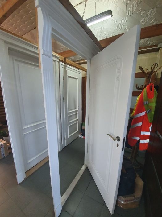 DRZWI WEWNTĘRZNE Drewniane białe wyprzedaż producent 87x205cm