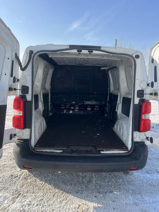 Продам Пежо эксперт