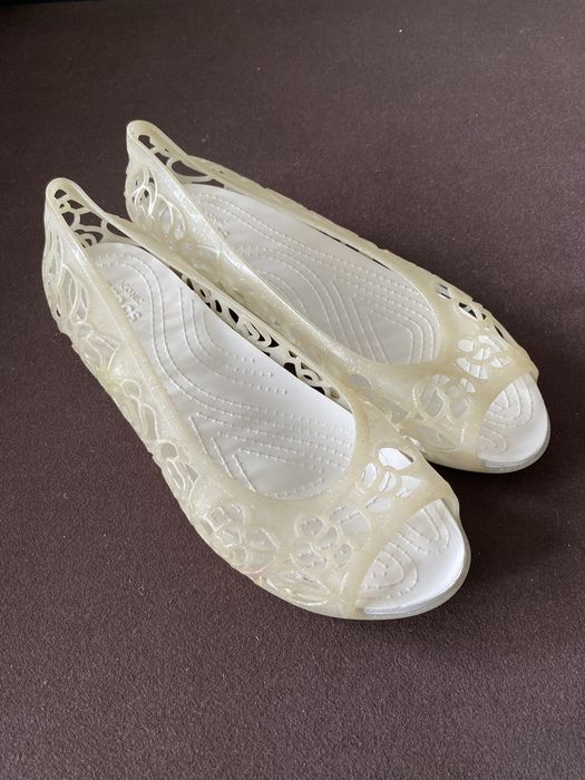 Brokatowe baleriny Crocs Isabella Jelly r. 41/42 W10