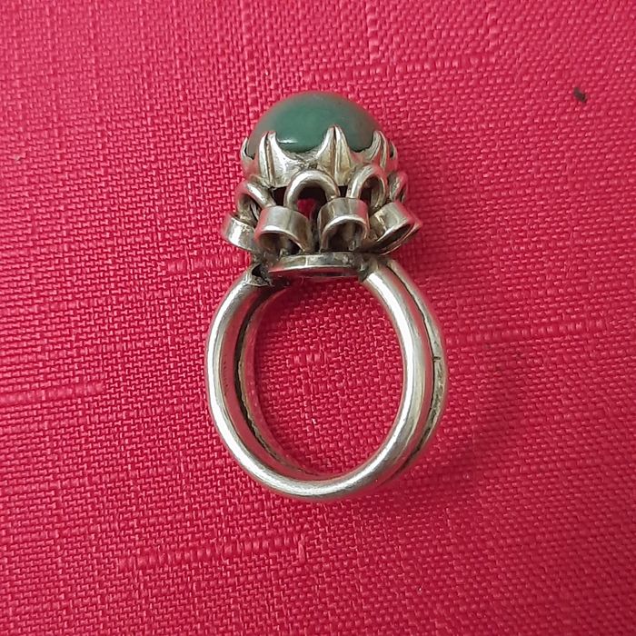 Srebrny pierścionek autorski