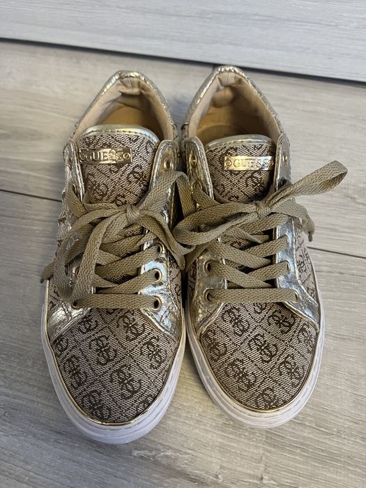 Damskie sneakersy Guess rozmiar 37