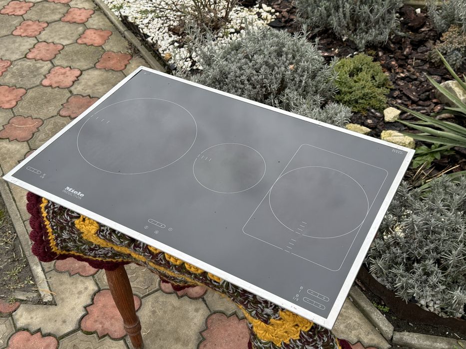 Miele km5958 індукційна поверхня Гарний стан 75/50