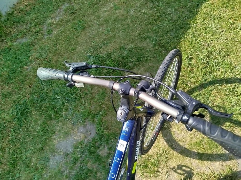 Rower Crossowy DIAMANT AEON 20 RANGE Koła 28 cali Rama Alu 46 cm 18 cali Hamulce Tarczowe Hydrauliczne