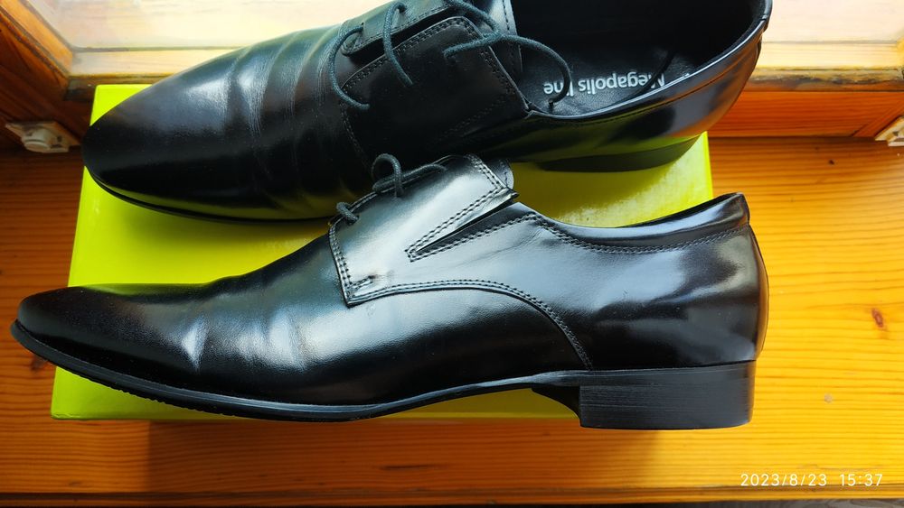 Мужские кожаные туфли