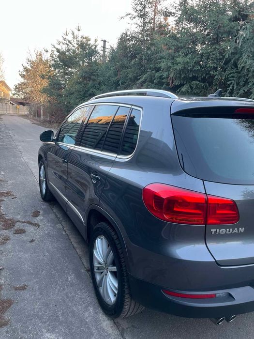 Продам авто Volkswagen Tiguan