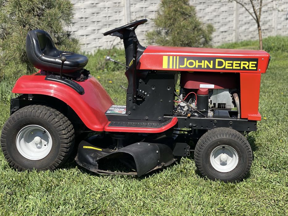 Трактор Газонокосарка Садовий Мінітрактор USA Гарний Стан