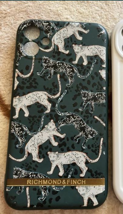Чехол на iphone 11 з тиграми