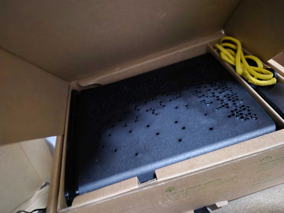 Router NOS Gigabit e NOS TVBox