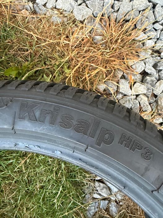 Opony zimowe KLEBER kripsal hp3 R18 225/40