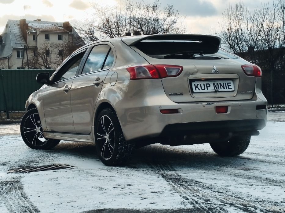 Mitsubishi Lancer 1.8B // 2010 // Automat // Zadbany // Raty // Zamian