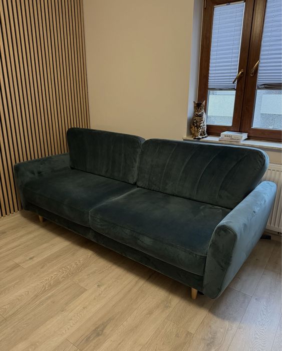 Sofa rozkładana z pojemnikiem Agata Meble