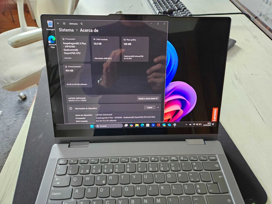 Portátil Híbrido Lenovo Idepad 5 2 in 1 14Q8X9 (14" Oled/Copilot/Snapdragon X Plus/16GB/1TB c/3 anos de garantia