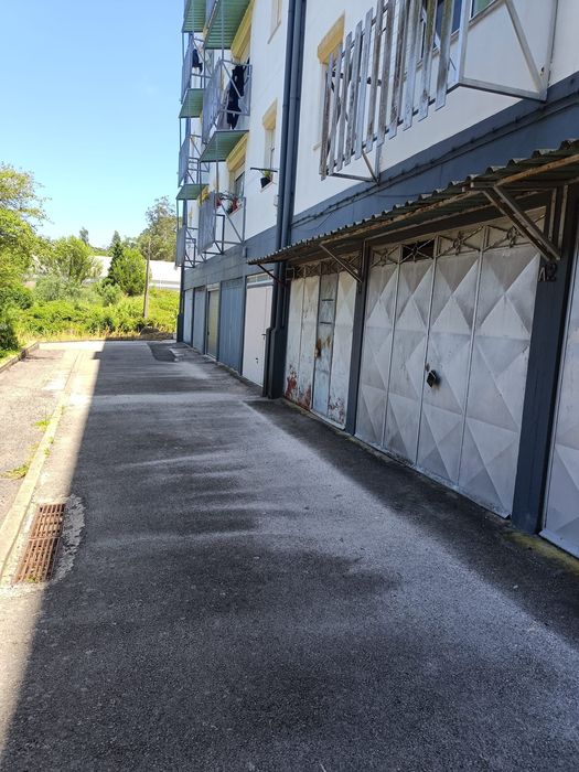 Garagem / Armazém64168406050562121