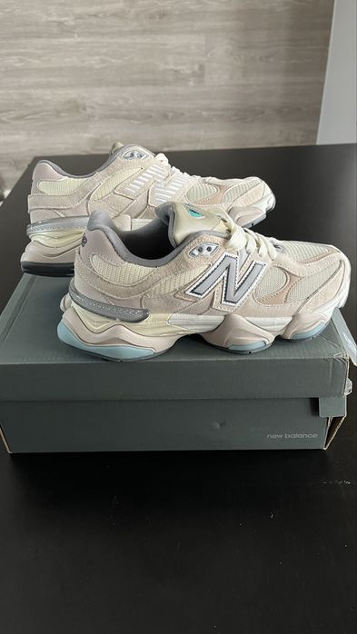 New Balance 9060