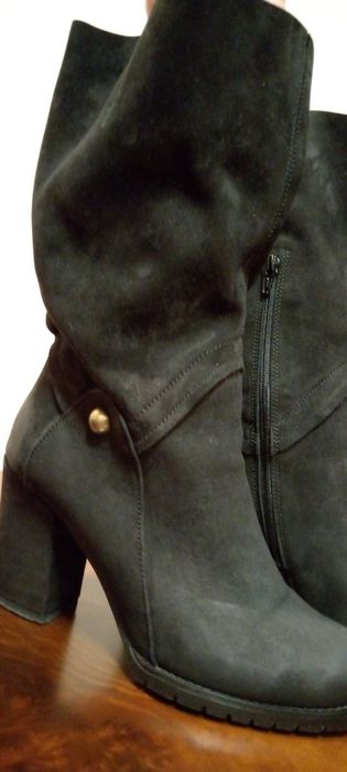 Натуральні замшеві полусапоги