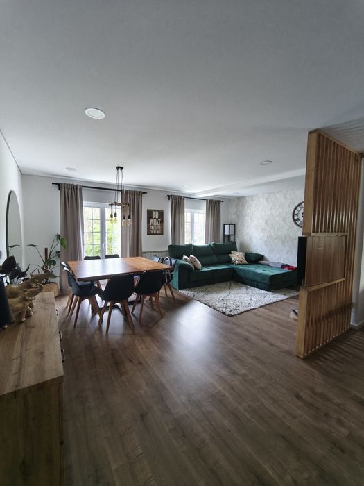 Moradia V3 Geminada Oliveira de Frades