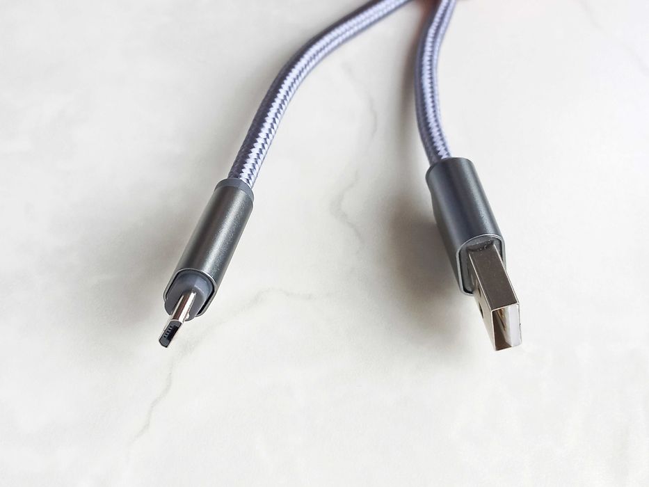 Кабель для зарядки кабель USB сріблястий металік