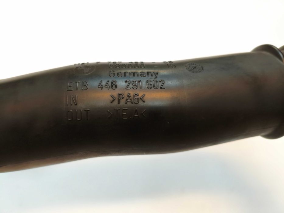 BMW E82 E84 E90 E91 E92 Rura przewód wąż intercoolera N47 2.0D