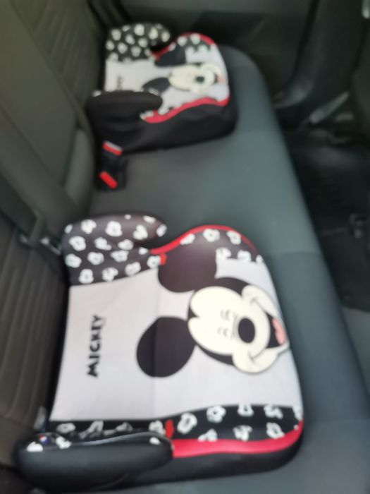Bancos Auto com capa do Mickey