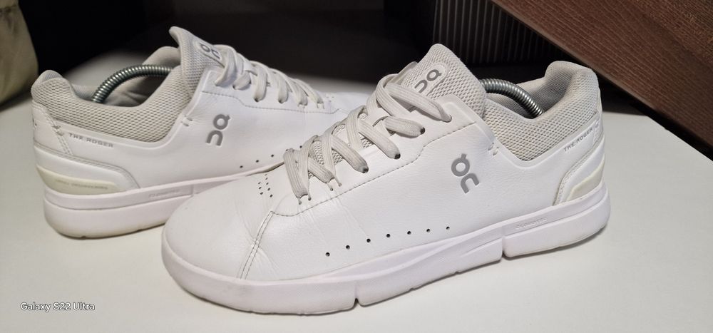 Шкіряні кросівки On cloud 43 розмір