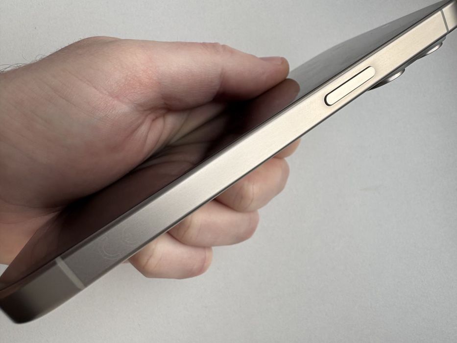 iPhone 15pro 128гб