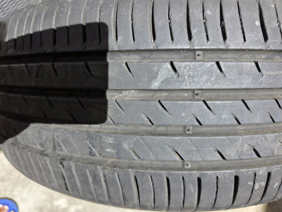 Pneu 205/50/17 kumho