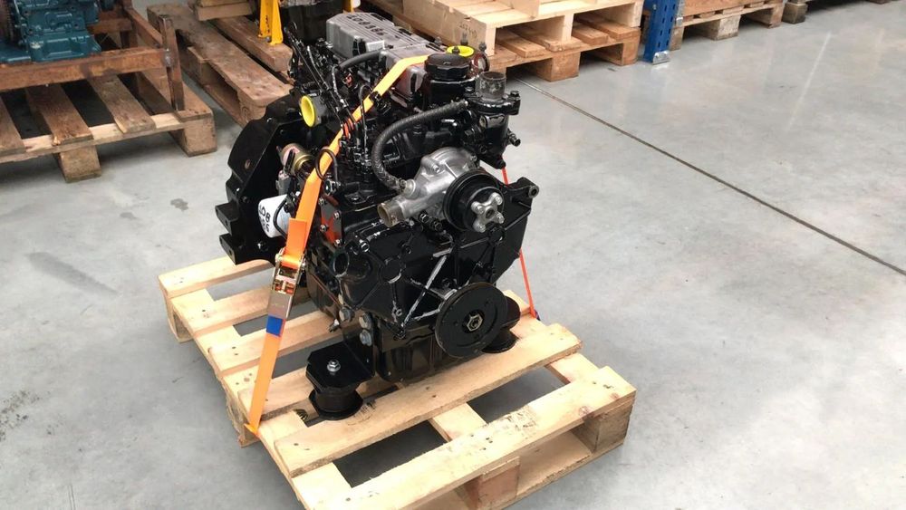 SILNIK Mitsubishi S4L S4L2 11300 zł netto