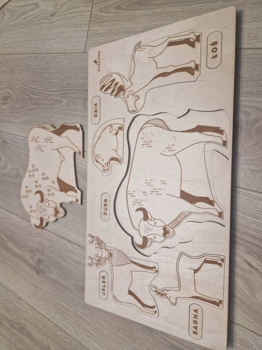 Puzzle drewniane zwierzęta i ich młode