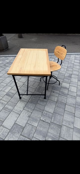 Biurko kullaberg ikea loft sosnowe metalowe 110x70