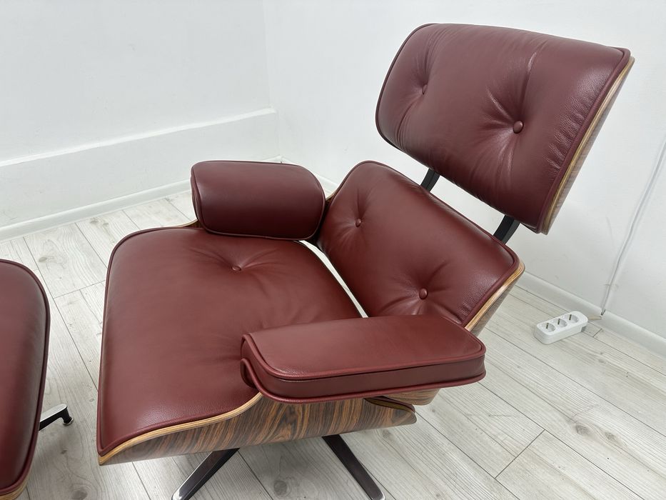 Легендарнн крісло  Eames Lounge chair