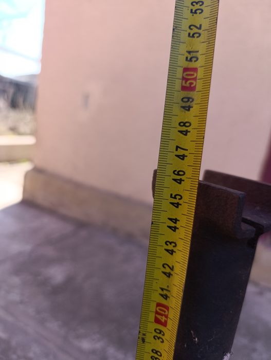 Підставка упор гвинтовий автомобільний