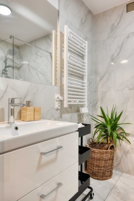 Domki Klimatyzowane, balia z jacuzzi .