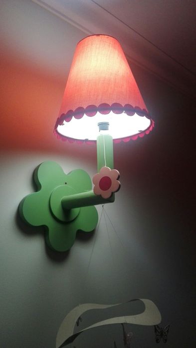 Candeeiro quarto criança