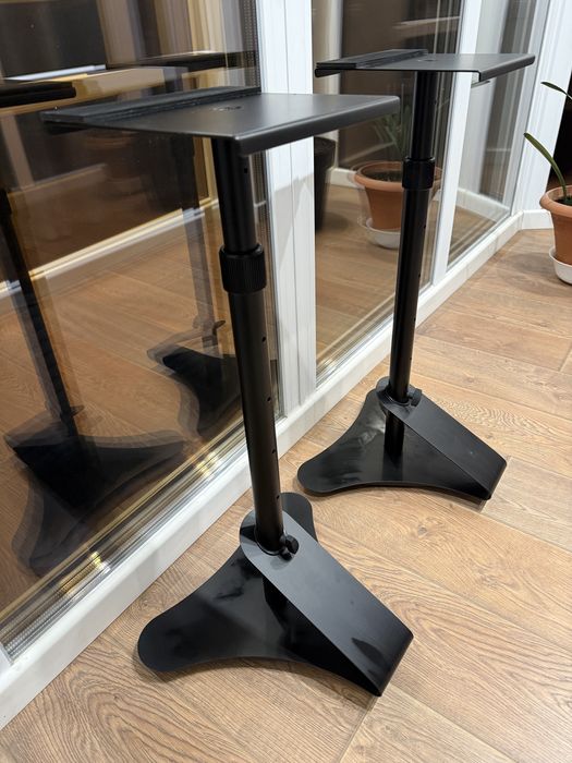 Стоки для мониторов, колонок Quik Lok BS402