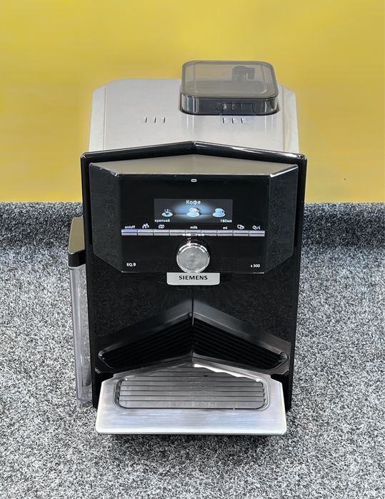 Кофемашина Siemens EQ.9 S300 T1903509DE Автоматическая Premium EU