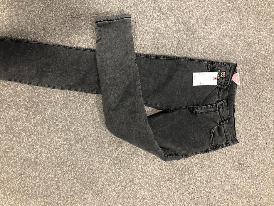 Утеплені джинси для хлопчика 134-140.В середині мех.