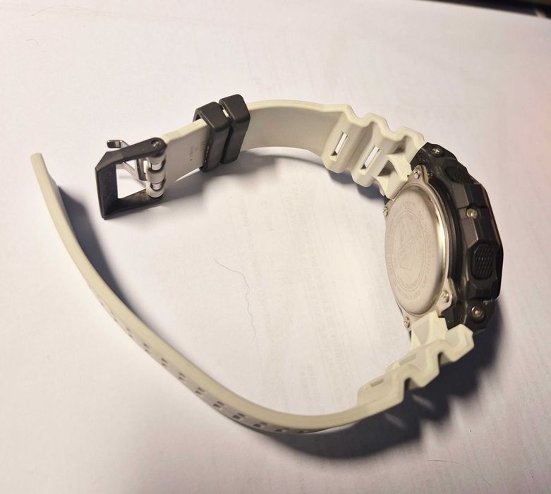 Casio G-Lide GBX-100TT8