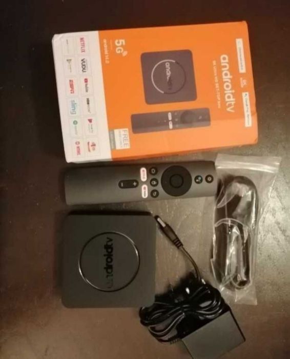 Android 14 на 4/64 Gb Приставка Смарт Q10 Smart Tv Box