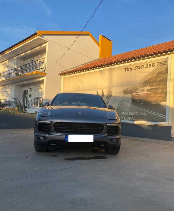 Porsche Cayenne S E-Hybrid