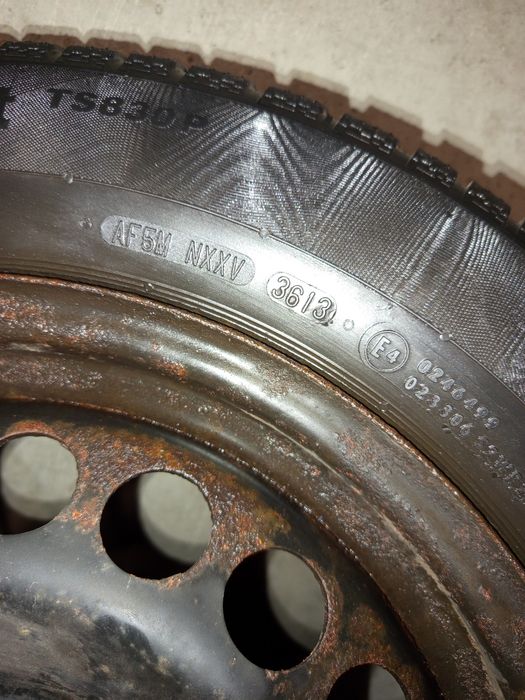 Opony 215/60 r16