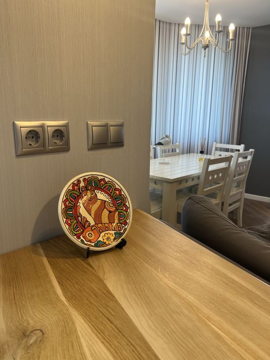 Продаж 3-кімнатноі квартири Украінка