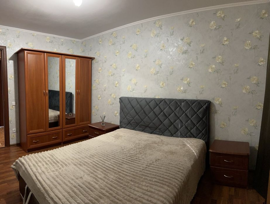 Здам 3 км. кв жд,авто вок.центр.по доб.ВЕЛИКИЙ ВИБИБІРза добу.