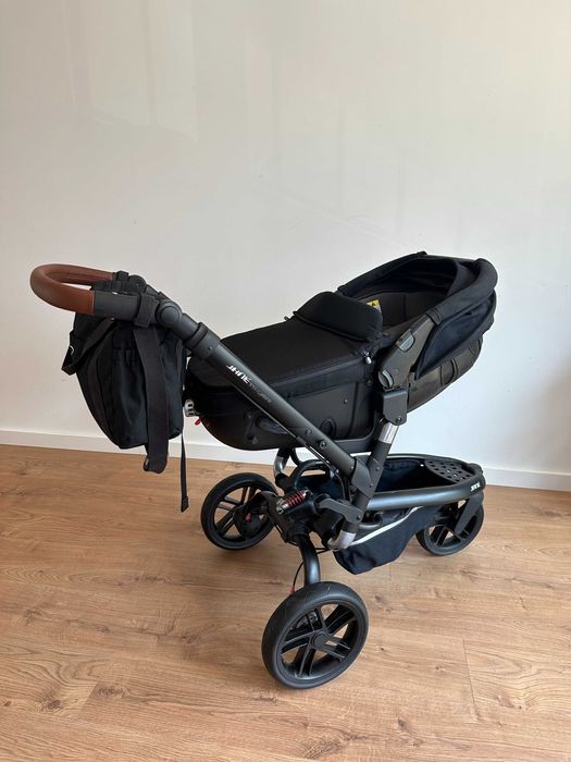 Carrinho Jane Trider + Matrix Light 2 (alcofa-auto), preto