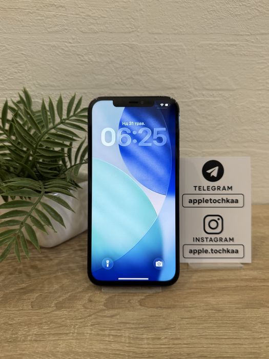 Чудовий! Iphone 12 Pro Max 256gb 100% батарея