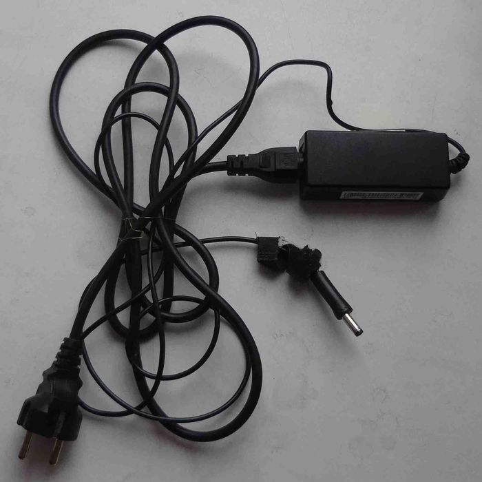Блок питания HP-A0301R3 Hipro 19V 1.58A, адаптер